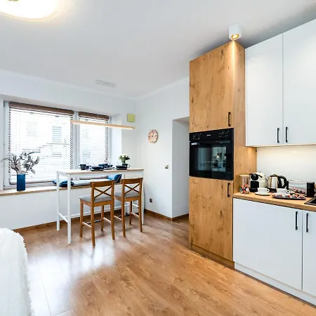 Apartament Delux Aleja Nmp 8 - Free Parking Częstochowa Esterno foto